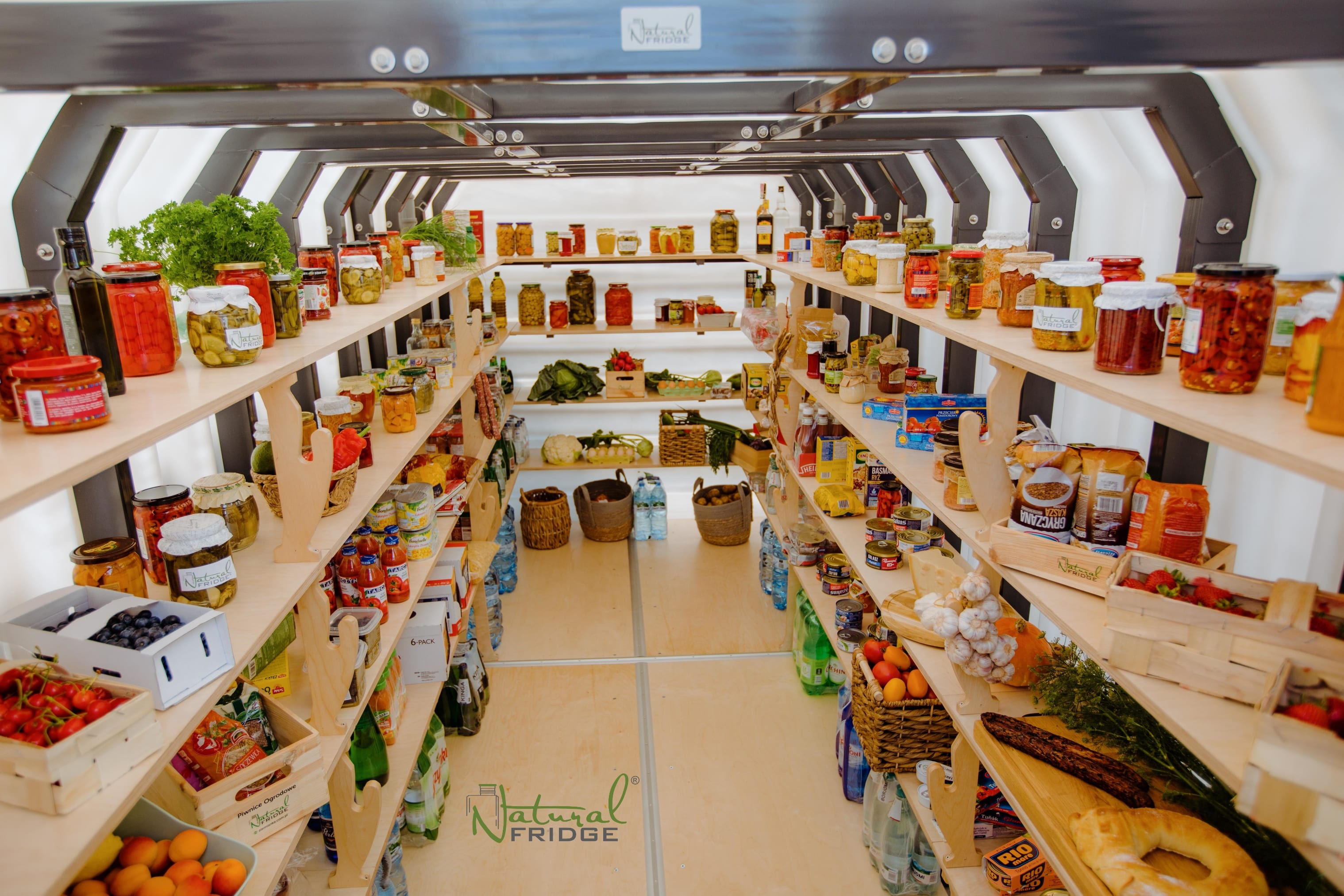 4 rows of wide shelves. Our dugout has a lot of storage space. He shelves are mounted on a steel frame and can hold large amounts of preserves. Internal design Cellar 200x330 Natural Fridge Gross price 9 019 EUR
