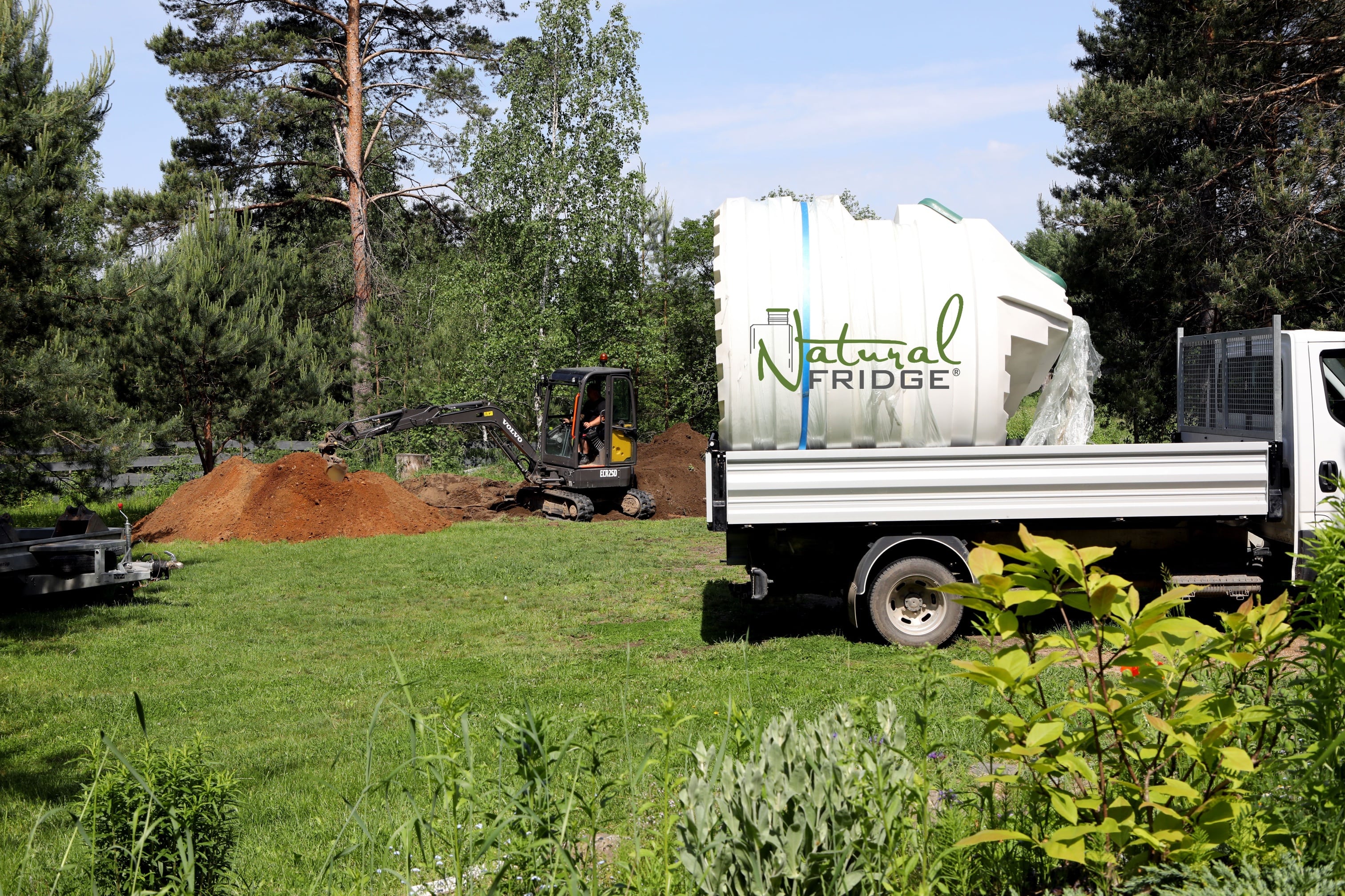 Zdjecie montazowe Piwnica ogrodowa Natural FRIDGE ®, spiżarnia 2,5 m cylindryczny