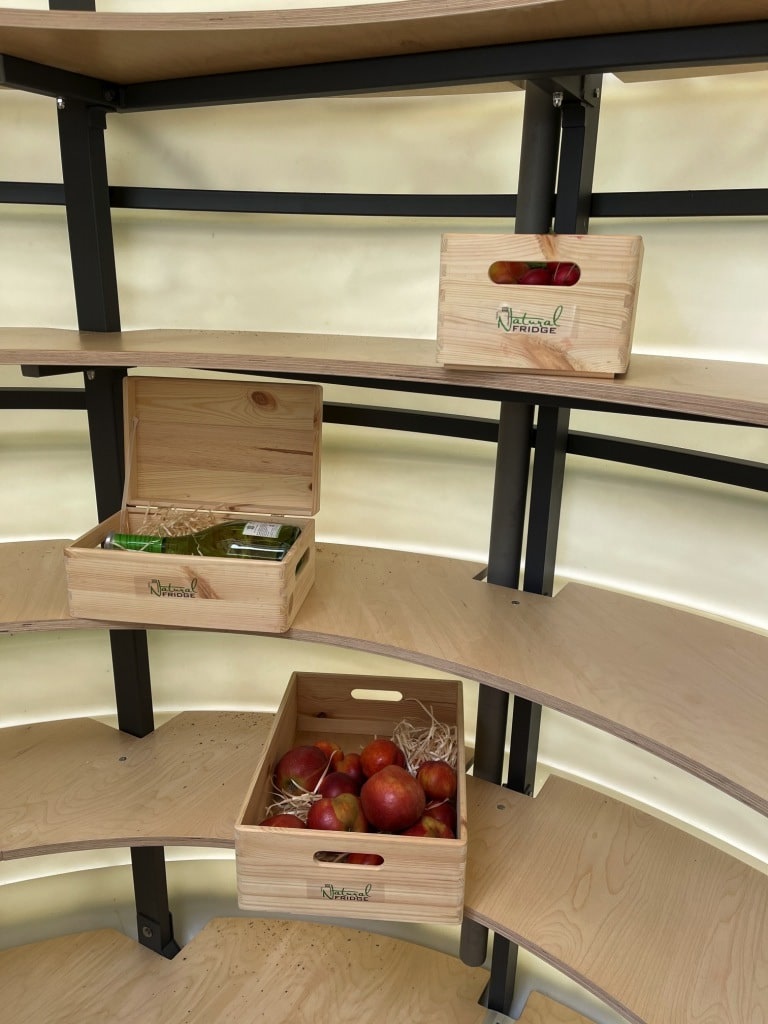 The cellar is reinforced inside with a steel frame covered with a polymer layer. It provides the cellar with additional reinforcement and is the basis for wooden shelves. Shelfs Cellar 250 Natural Fridge Gross price 6,657 EUR